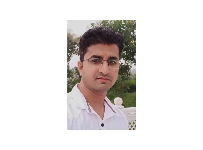 गिरिडीह के नीरज सिन्हा को आयुर्वेद में मानद डॉक्टरेट उपाधि से किया जाएगा सम्मानित गिरिडीह के नीरज सिन्हा को आयुर्वेद में मानद डॉक्टरेट उपाधि से किया जाएगा सम्मानित